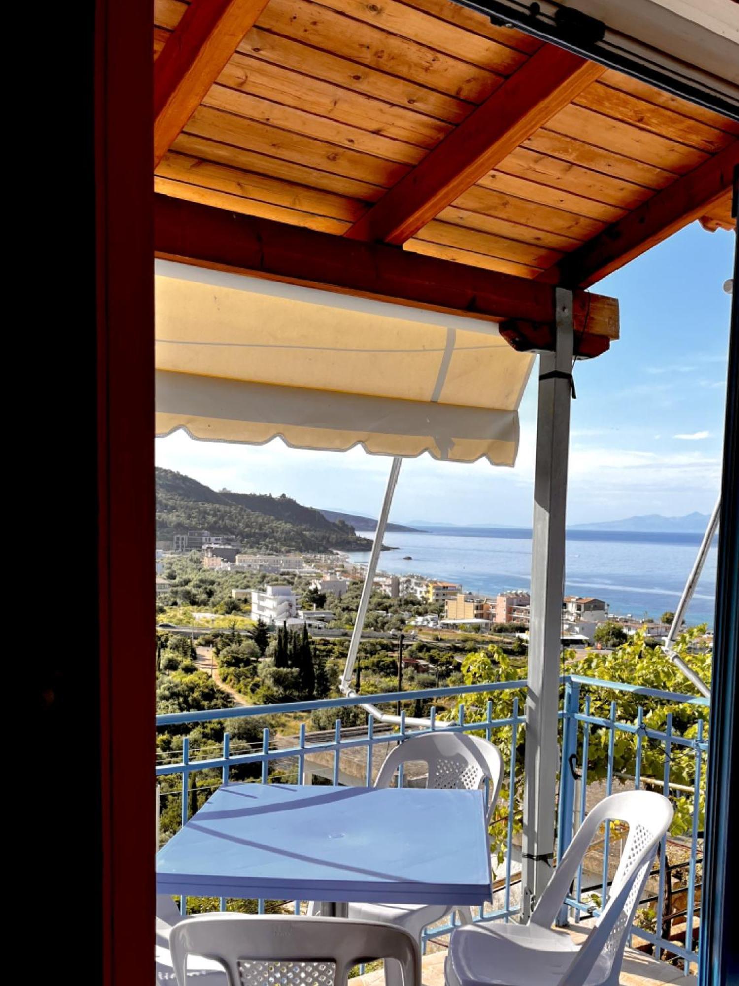 Sea Horizon House Alexis Hotel Himare Bagian luar foto