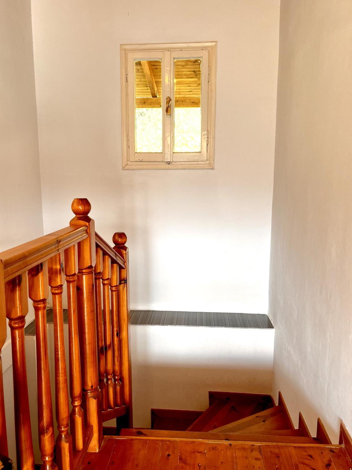 Sea Horizon House Alexis Hotel Himare Bagian luar foto