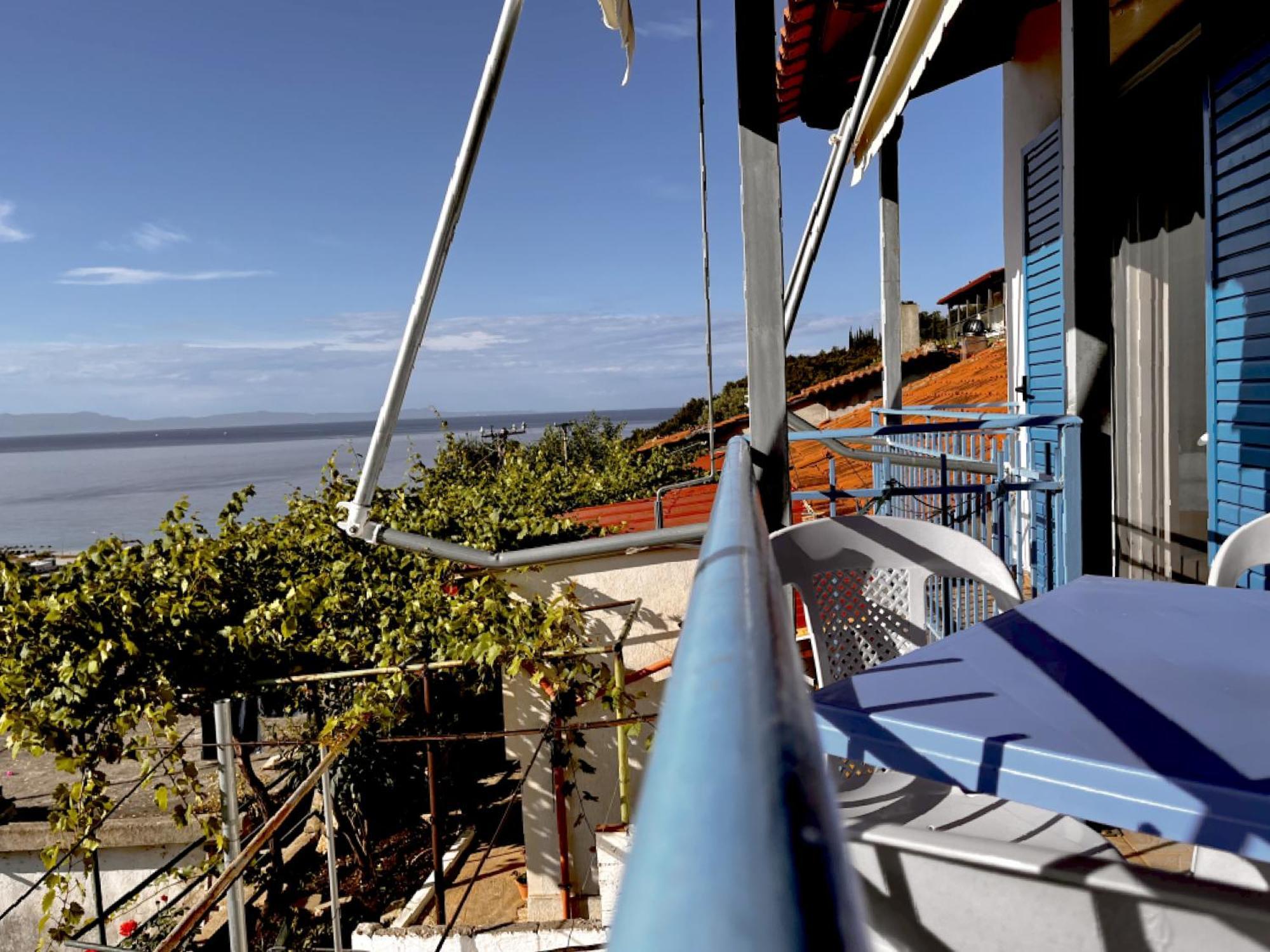 Sea Horizon House Alexis Hotel Himare Bagian luar foto