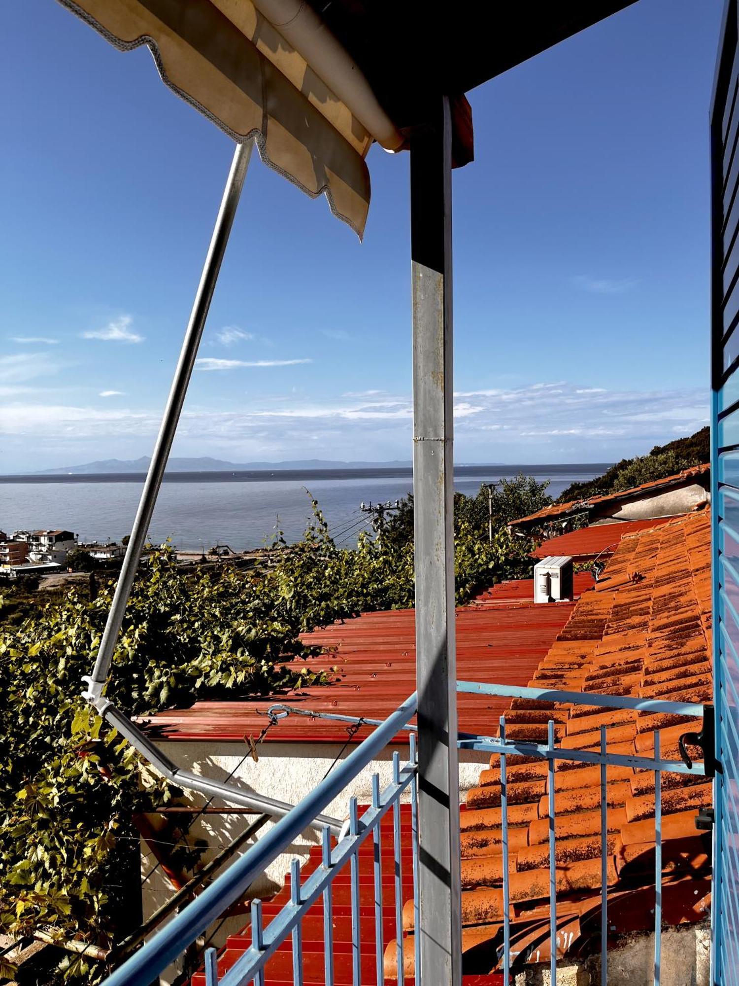 Sea Horizon House Alexis Hotel Himare Bagian luar foto