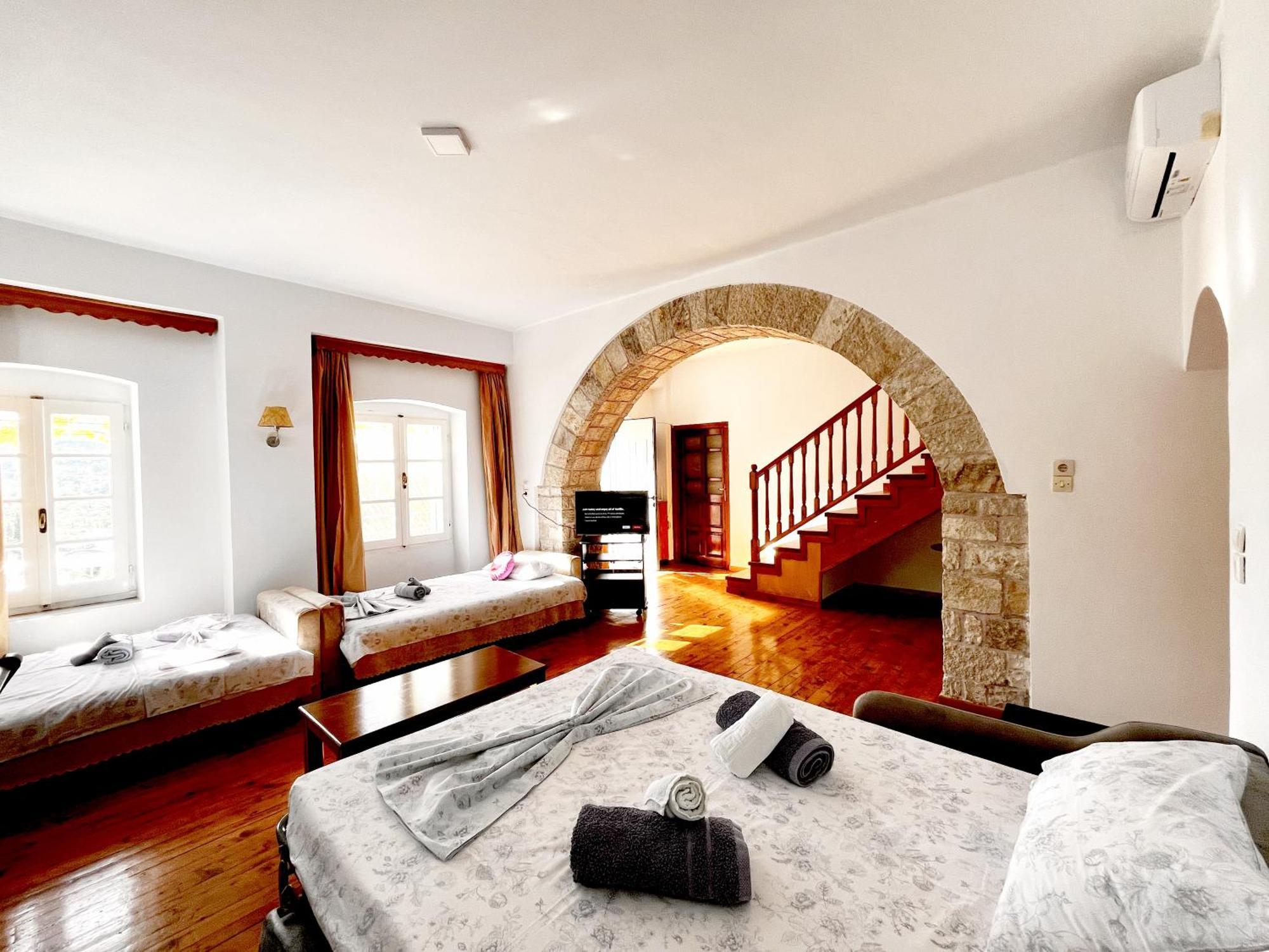 Sea Horizon House Alexis Hotel Himare Bagian luar foto