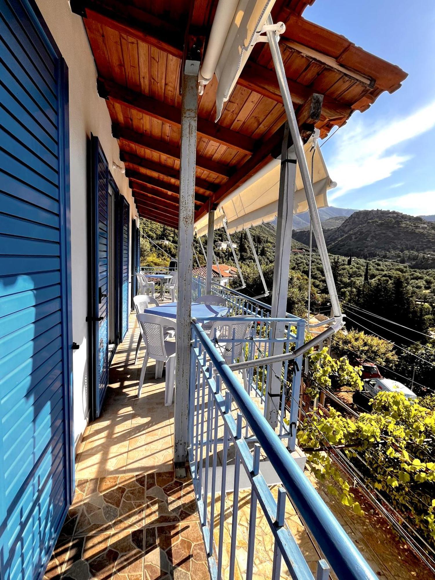 Sea Horizon House Alexis Hotel Himare Bagian luar foto